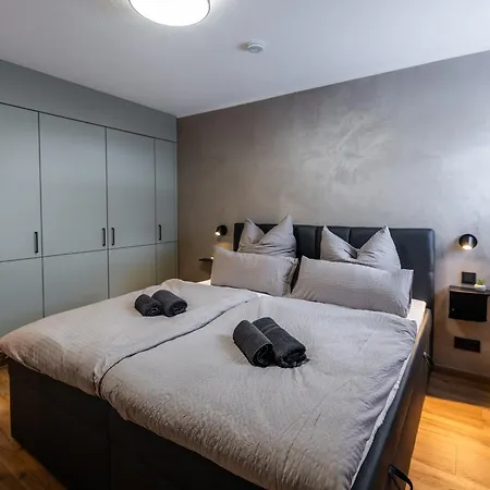 Appartement Eifel Comfort Luxury Mit Privatem Whirlpool & Sauna *