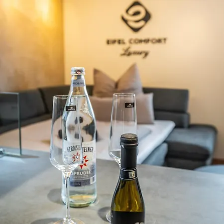 Eifel Comfort Luxury Mit Privatem Whirlpool & Sauna Pronsfeld